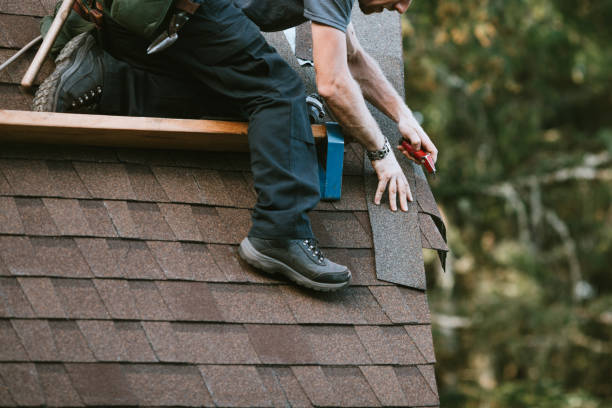 Quick and Trustworthy Emergency Roof Repair Services in Mountain View Acres, CA